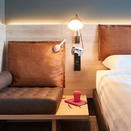 Moxy Brussels City Center Eksteriør billede